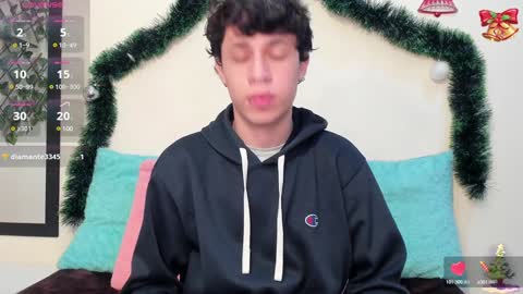 Axel Evanss online show from December 13, 12:50 pm