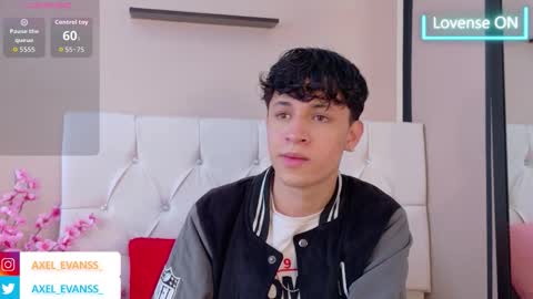 Axel Evanss online show from October 2, 1:07 pm