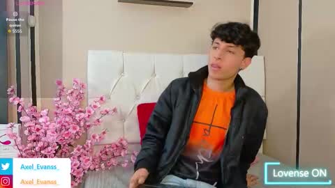 Axel Evanss online show from October 14, 12:28 pm