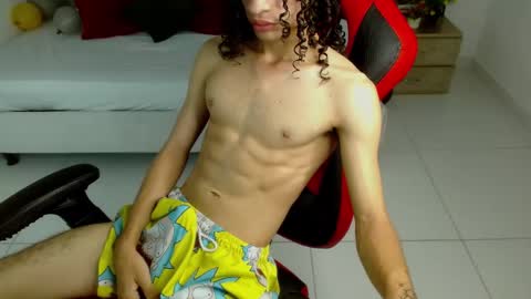 Axel online show from January 13, 11:54 pm