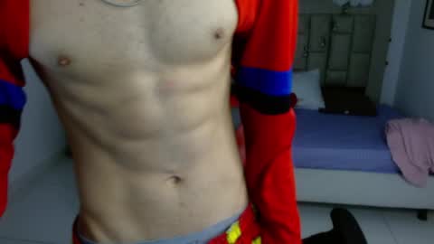 Snapshot of axel_fox7 chatting on May 30, 2:08 am Axel online show from May 30, 2:08 am