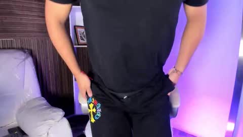 axel_grey_ online show from November 29, 12:30 pm