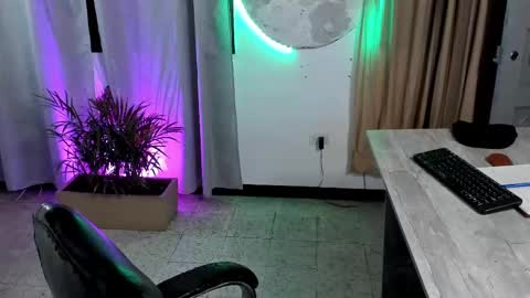 ALEX online show from February 12, 5:26 am