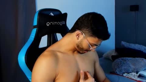 axel stein NEW ACCOUNT online show from March 4, 2:49 am