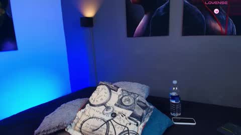 axel stein NEW ACCOUNT online show from October 9, 1:25 am