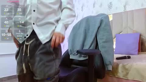 AXEL  online show from September 29, 3:22 am