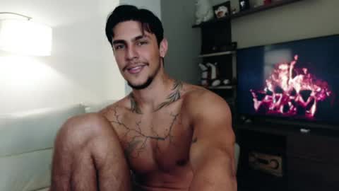 axelblack7 online show from April 14, 6:41 am