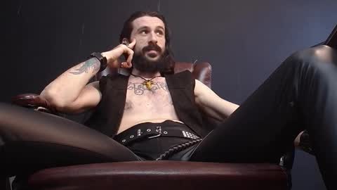 AxelColton online show from February 7, 12:50 pm