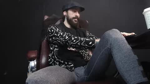 AxelColton online show from February 9, 6:01 am