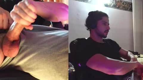 Snapshot of axelcr0ss chatting on September 9, 2:55 am axelcr0ss online show from September 9, 2:55 am