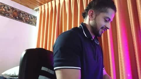 Snapshot of axelcr0ss chatting on October 8, 12:52 am axelcr0ss online show from October 8, 12:52 am