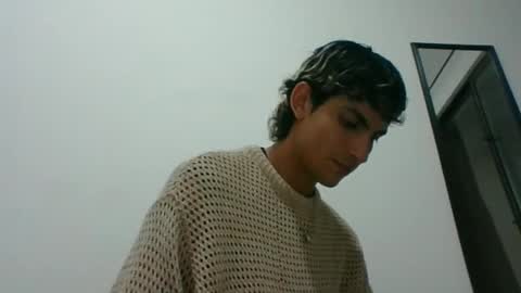 Axel  online show from March 5, 2:36 am