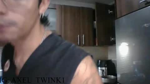 Axel  online show from October 7, 12:08 am