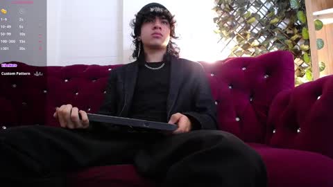 Snapshot of axellkush chatting on February 27, 7:12 am AxellKush online show from February 27, 7:12 am