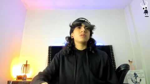 Snapshot of axellkush chatting on February 10, 12:09 pm AxellKush online show from February 10, 12:09 pm