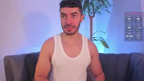 Axel Thompsom online show from January 8, 11:45 am