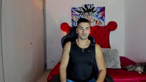 Axel online show from April 13, 10:43 am