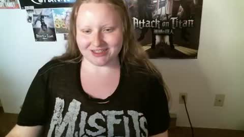 Snapshot of axisgray chatting on June 22, 3:25 am Axis Gray online show from June 22, 3:25 am