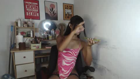 Snapshot of aya_cummer08 chatting on May 7, 3:23 am aya_cummer08 online show from May 7, 3:23 am