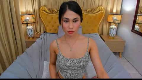 Snapshot of ayanamilker chatting on February 11, 4:01 pm AYANA online show from February 11, 4:01 pm