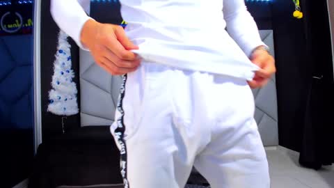 Ayden Miller online show from December 27, 2:47 am