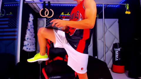 Ayden Miller online show from January 5, 7:07 pm