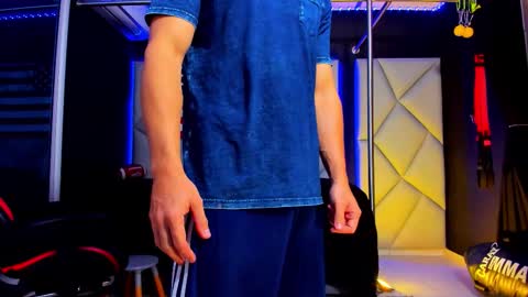 Ayden Miller online show from January 17, 2:49 am