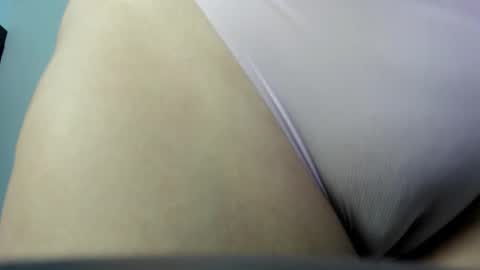 Alyda Jaramillo online show from October 29, 7:59 pm