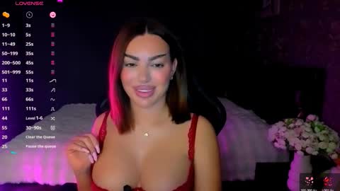  Ayla Demir  online show from February 5, 9:52 pm