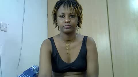 ayla_tyla online show from February 16, 8:54 am