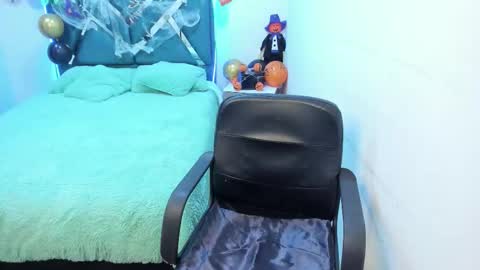 Aylin online show from October 27, 1:48 pm