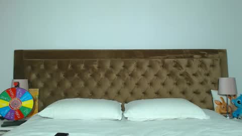 Aylin online show from April 4, 5:16 am