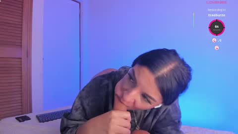 Aylin  online show from March 12, 5:24 am