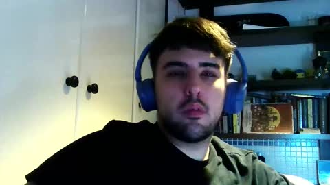 ApoloArt online show from November 1, 7:05 pm