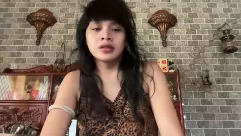 aymkyline online show from November 21, 2:10 am