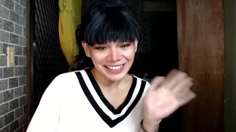 aymkyline online show from February 3, 9:58 am