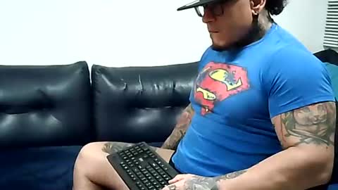 Ayrton naffah2 online show from December 9, 4:34 am