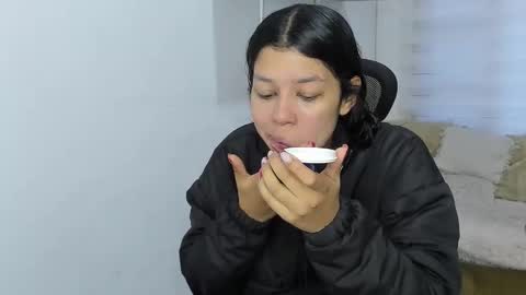 aysha_winxx online show from October 23, 11:09 am