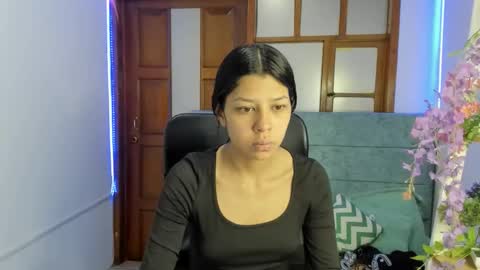 aysha_winxx online show from November 19, 3:17 am