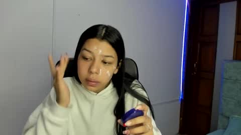 aysha_winxx online show from November 22, 3:16 am