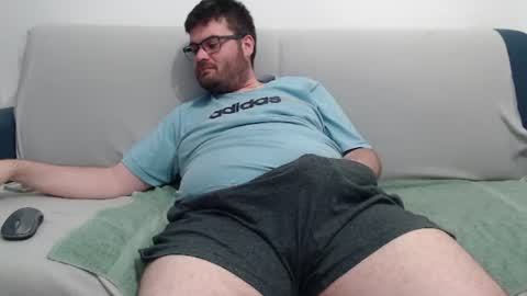 Snapshot of azer912 chatting on June 22, 11:46 pm Azer online show from June 22, 11:46 pm