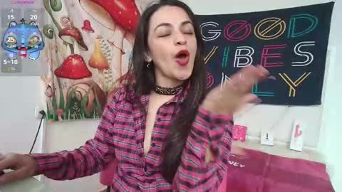 Azucena R online show from February 3, 3:39 pm