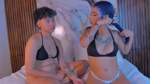  HONEY AZUL   online show from March 25, 6:58 pm