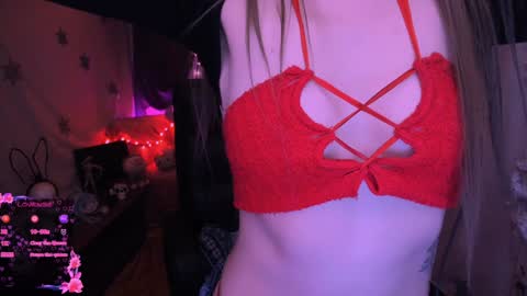 Snapshot of azul_prim chatting on February 3, 2:58 am online show from February 3, 2:58 am