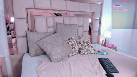 Snapshot of azulnox chatting on February 18, 4:41 am azulnox online show from February 18, 4:41 am