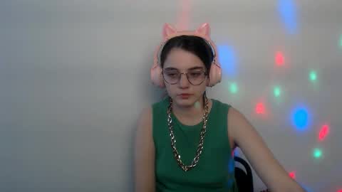 azumi_chan_ online show from February 27, 11:54 am