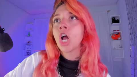 azumi saan online show from December 17, 4:01 am