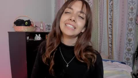 Snapshot of azumi_saan chatting on June 2, 3:52 am azumi saan online show from June 2, 3:52 am