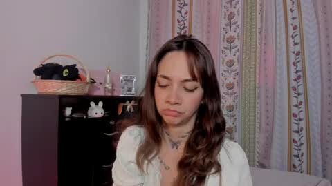 Snapshot of azumi_saan chatting on June 11, 3:26 am azumi saan online show from June 11, 3:26 am