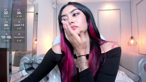 Azura online show from January 20, 10:26 pm